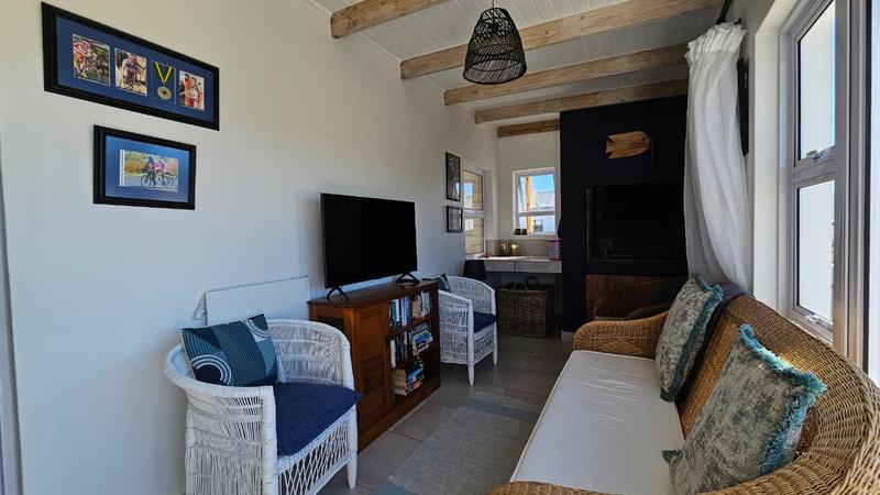 2 Bedroom Property for Sale in Britannia Bay Western Cape